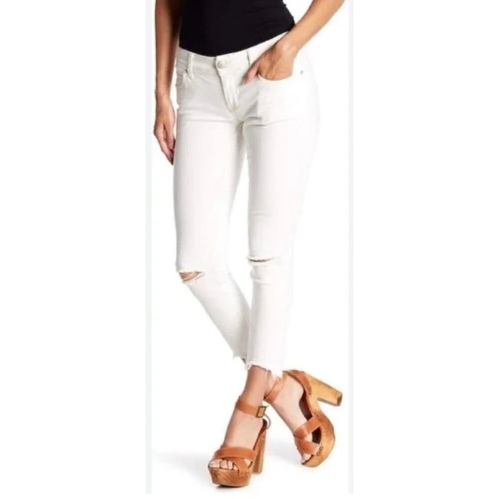 Free People Women’s White Distressed Skinny‎ Jeans